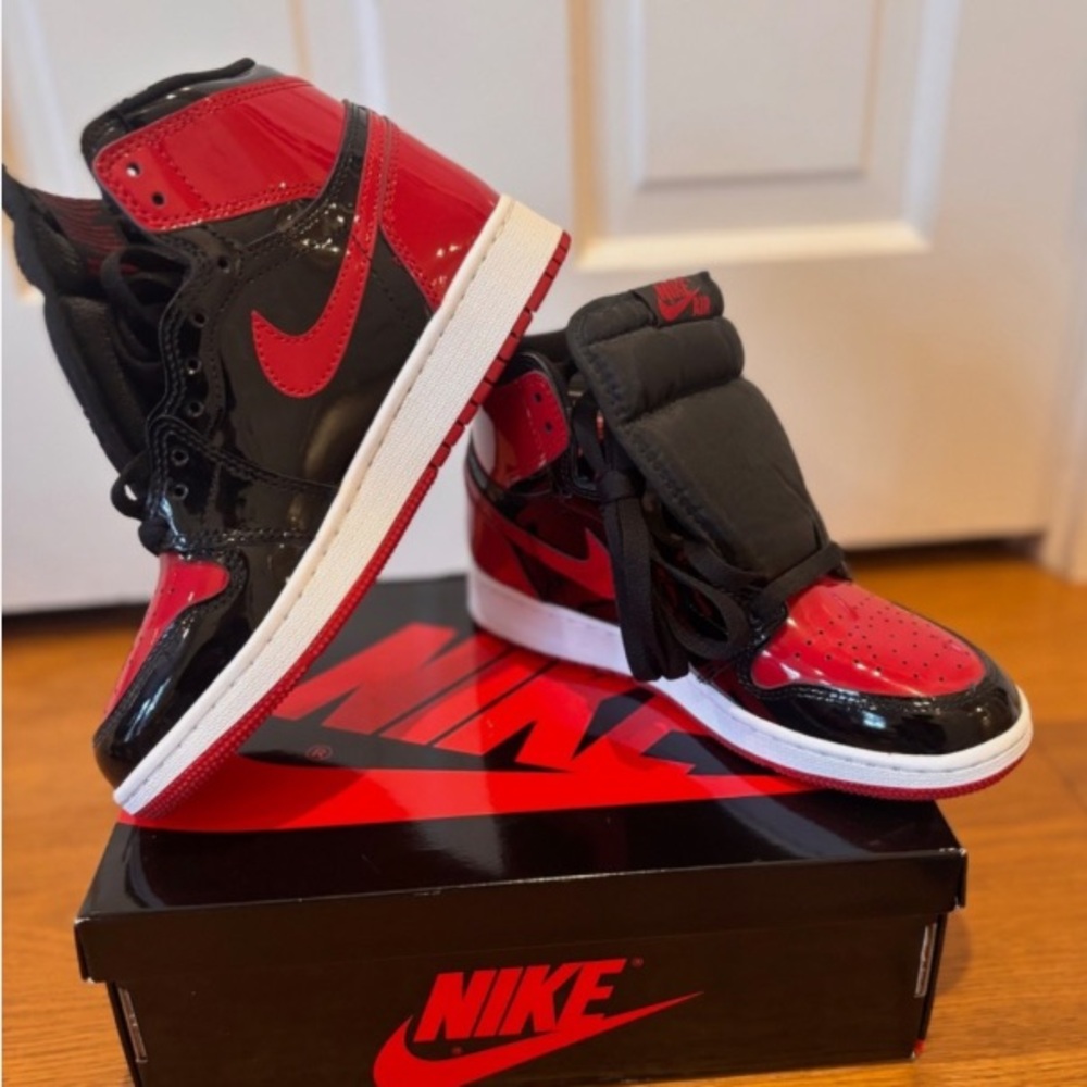 Nike Air Jordan High Black and Red Sneakers
